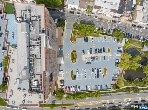 310 Hudson Park Edgewater NJ 07020