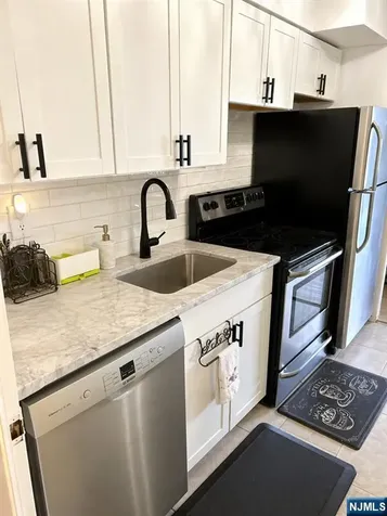 377 S Harrison Street East Orange NJ 07018