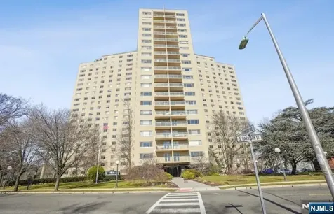 377 S Harrison Street East Orange NJ 07018