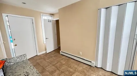 321 John Street Harrison NJ 07029