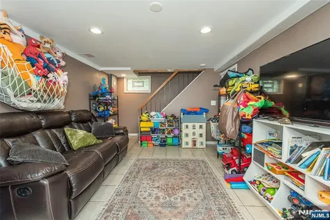 6 Ward Avenue Butler Borough NJ 07405