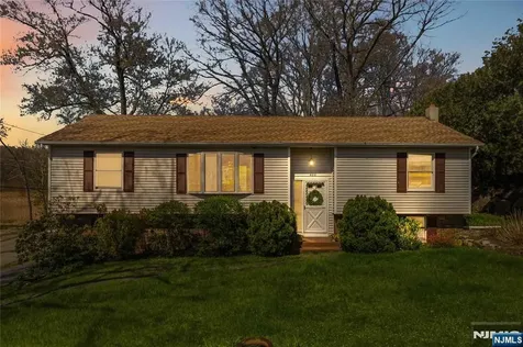 400 Lake Shore Drive West Milford NJ 07421