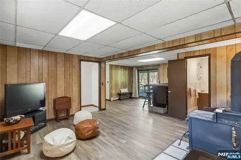 400 Lake Shore Drive West Milford NJ 07421