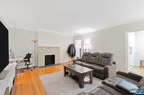 100 E Palisade Avenue Englewood NJ 07631