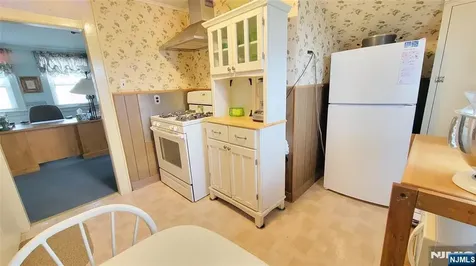 29 Magnolia Avenue Kearny NJ 07032