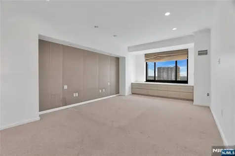 1512 Palisade Avenue Fort Lee NJ 07024