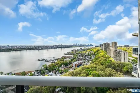 1512 Palisade Avenue Fort Lee NJ 07024