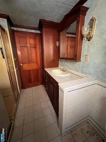 900 Primrose Path Newton NJ 07860