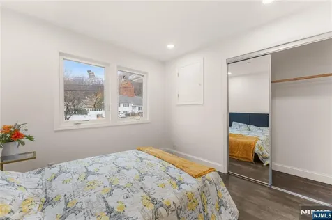 28 Charles Street Clifton NJ 07013