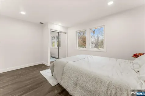 28 Charles Street Clifton NJ 07013