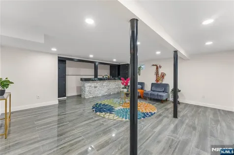 28 Charles Street Clifton NJ 07013
