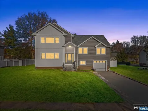 28 Charles Street Clifton NJ 07013
