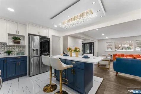 28 Charles Street Clifton NJ 07013