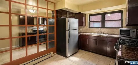183 Terhune Avenue Lodi NJ 07644