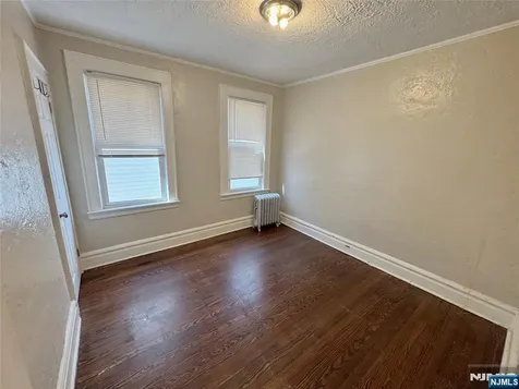11 Lentz Place Irvington NJ 07111