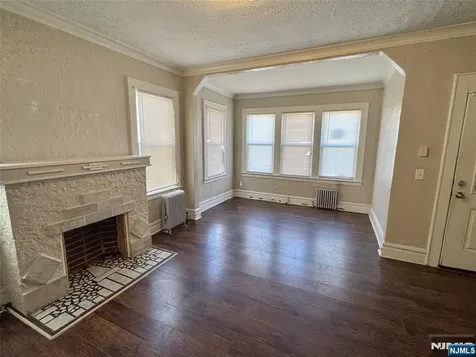 11 Lentz Place Irvington NJ 07111