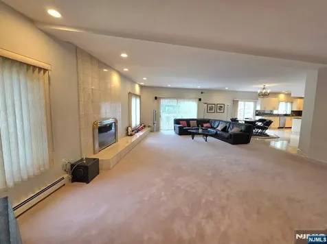 307 Center Street Englewood Cliffs NJ 07632