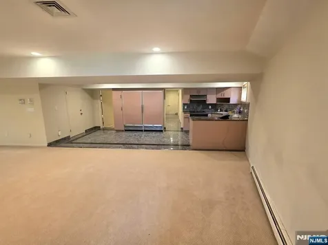 307 Center Street Englewood Cliffs NJ 07632
