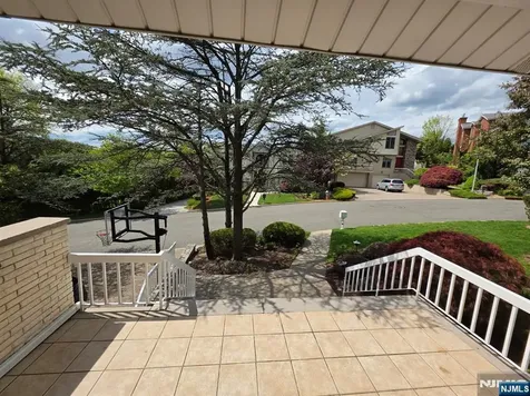 307 Center Street Englewood Cliffs NJ 07632