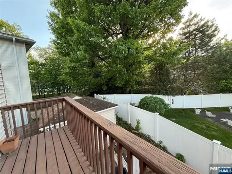 44 Willow Wood Court East Rutherford NJ 07073