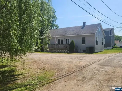 1 Cedar Lane Paramus NJ 07652