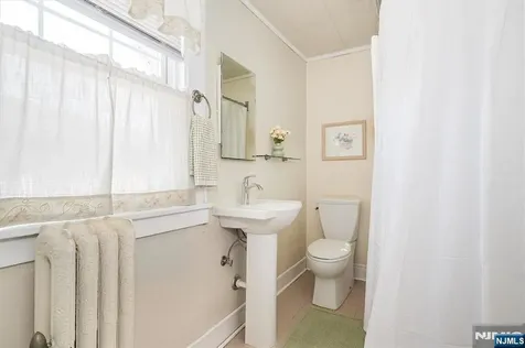 21 Montross Avenue Rutherford NJ 07070