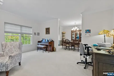 2 Richmond Road West Milford NJ 07480