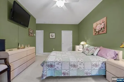 2 Richmond Road West Milford NJ 07480