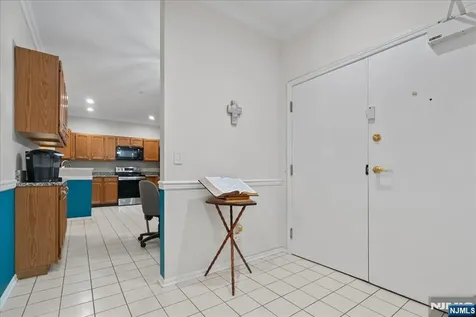 2 Richmond Road West Milford NJ 07480