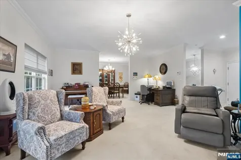 2 Richmond Road West Milford NJ 07480
