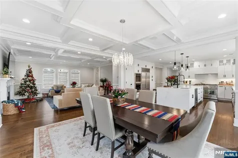 281 Beaufort Avenue Livingston NJ 07039