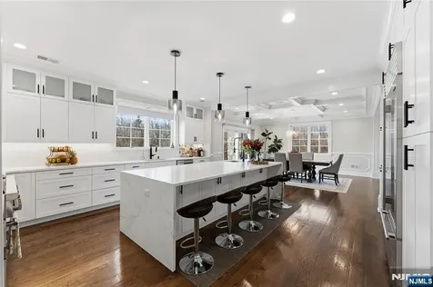 281 Beaufort Avenue Livingston NJ 07039