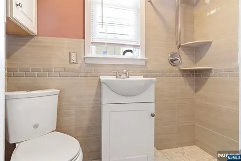 805-807 4th Avenue Elizabeth NJ 07202