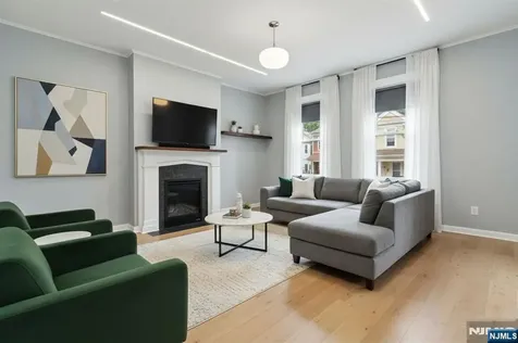 31 Hillman Street Paterson NJ 07522