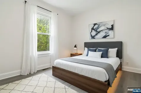 31 Hillman Street Paterson NJ 07522