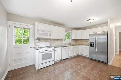 104 14th Street Cresskill NJ 07626