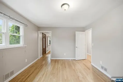 104 14th Street Cresskill NJ 07626