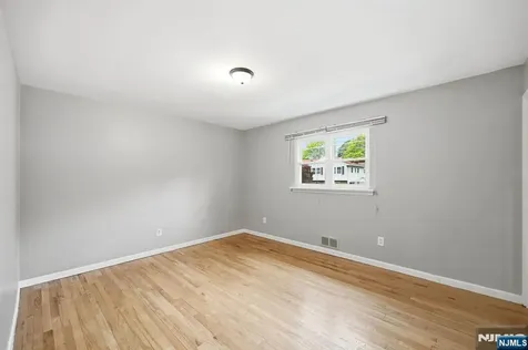 104 14th Street Cresskill NJ 07626