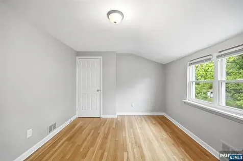 104 14th Street Cresskill NJ 07626