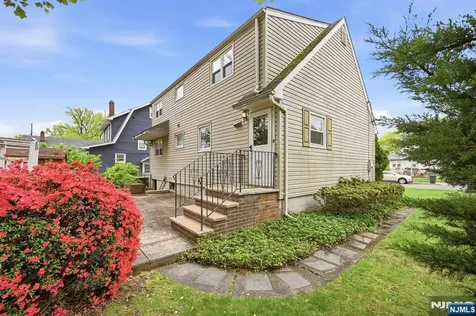 104 14th Street Cresskill NJ 07626