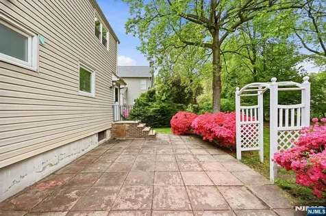 104 14th Street Cresskill NJ 07626
