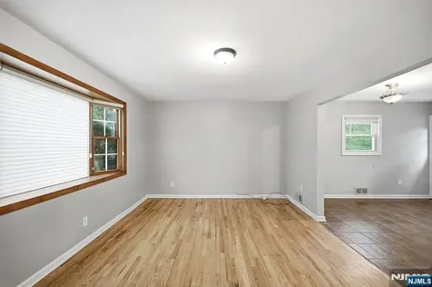 104 14th Street Cresskill NJ 07626