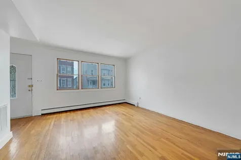 183 Devon Street Kearny NJ 07032