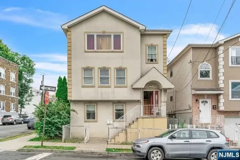 24 12th Avenue Paterson NJ 07501