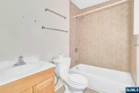 24 12th Avenue Paterson NJ 07501
