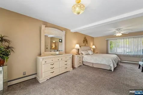 203 Lawrence Drive Paramus NJ 07652
