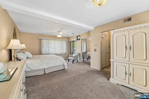 203 Lawrence Drive Paramus NJ 07652