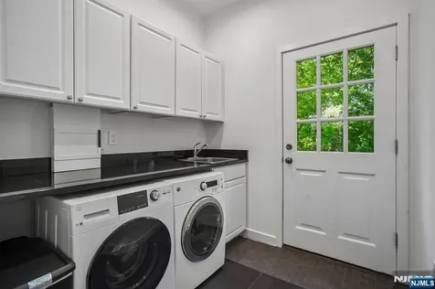 2B Paris Avenue Rockleigh NJ 07647