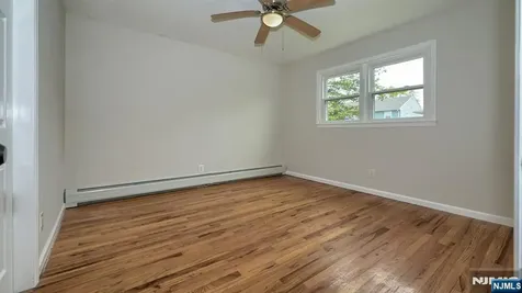 71 Chestnut Street Lodi NJ 07644