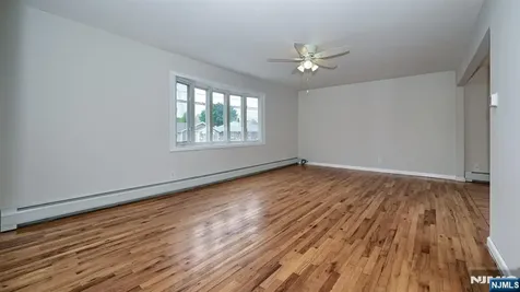 71 Chestnut Street Lodi NJ 07644